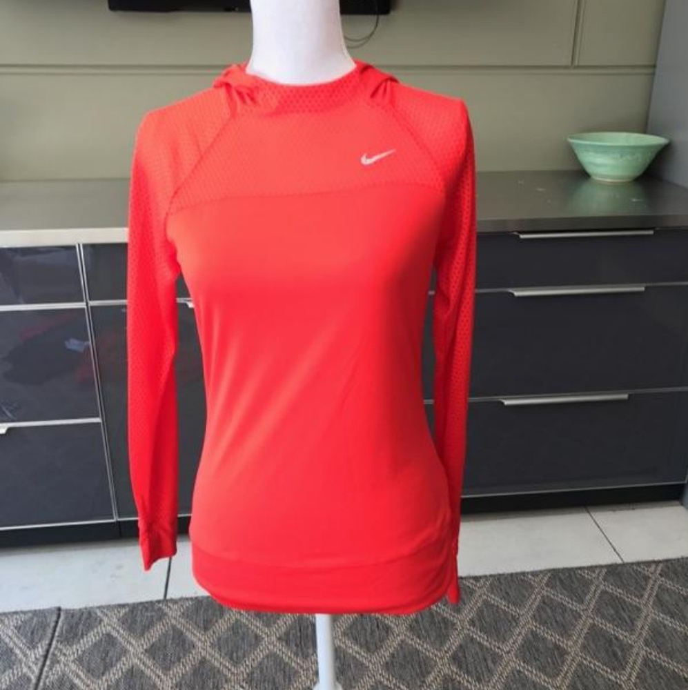 Red nike long sleeve shirt with hood